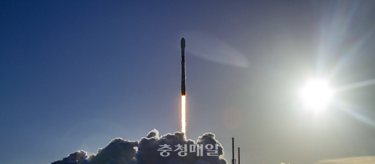 한국 첫 달 궤도선 ‘다누리’ 목표 궤적 진입 성공