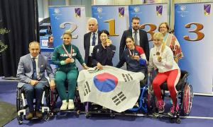 홍성 휠체어펜싱팀 권효경 선수 이탈리아 월드컵서 에페 ‘금메달’