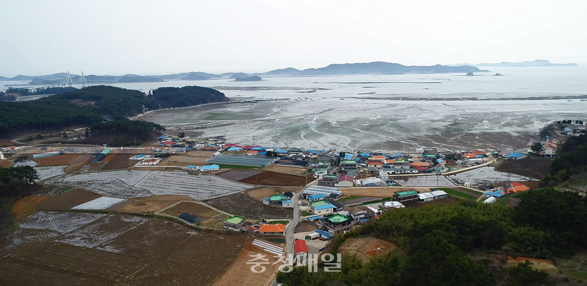 국내 최초 한국어촌민속마을이 들어서게 될 태안군 고남면 가경주마을.