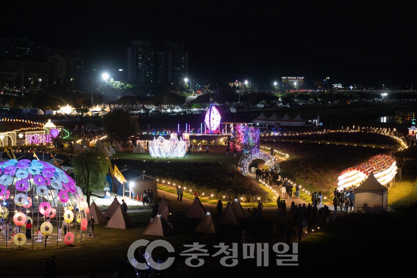 충남 공주시, 찬란한 빛으로 부활한 웅진백제, 야간 볼거리 풍성