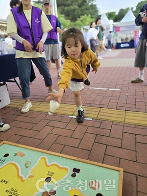천안시, 보드 아리아 협동조합 '천안 8경'홍보 눈길. - 뉴스 썸네일 이미지