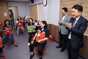 <b>김영환</b> 충북<b>지사</b>, 옥천 방문…도내 11개 시·군 순회 마무리