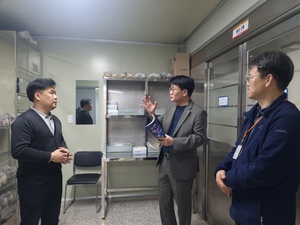 충북중기청, 오창 수출 스타트업 옵티플 현장 방문 - 뉴스 썸네일 이미지