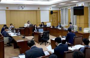 대전시의회 행정자치위원회, 제297회 임시회 제3차 회의 개회 - 뉴스 썸네일 이미지